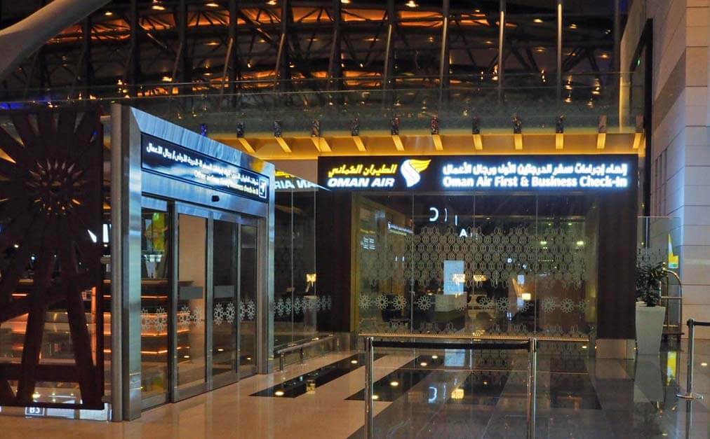 マスカット空港オマーン・エアチェックインエリア