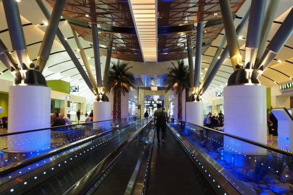 マスカット空港コンコース