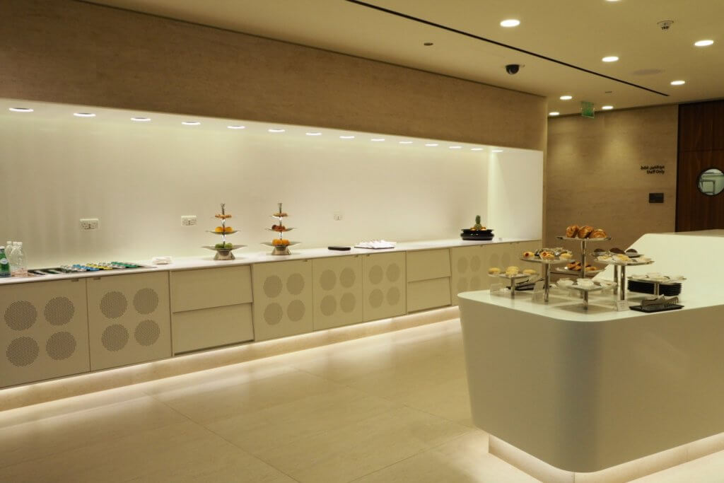 Qatar Airways First Class Lounge kids&family