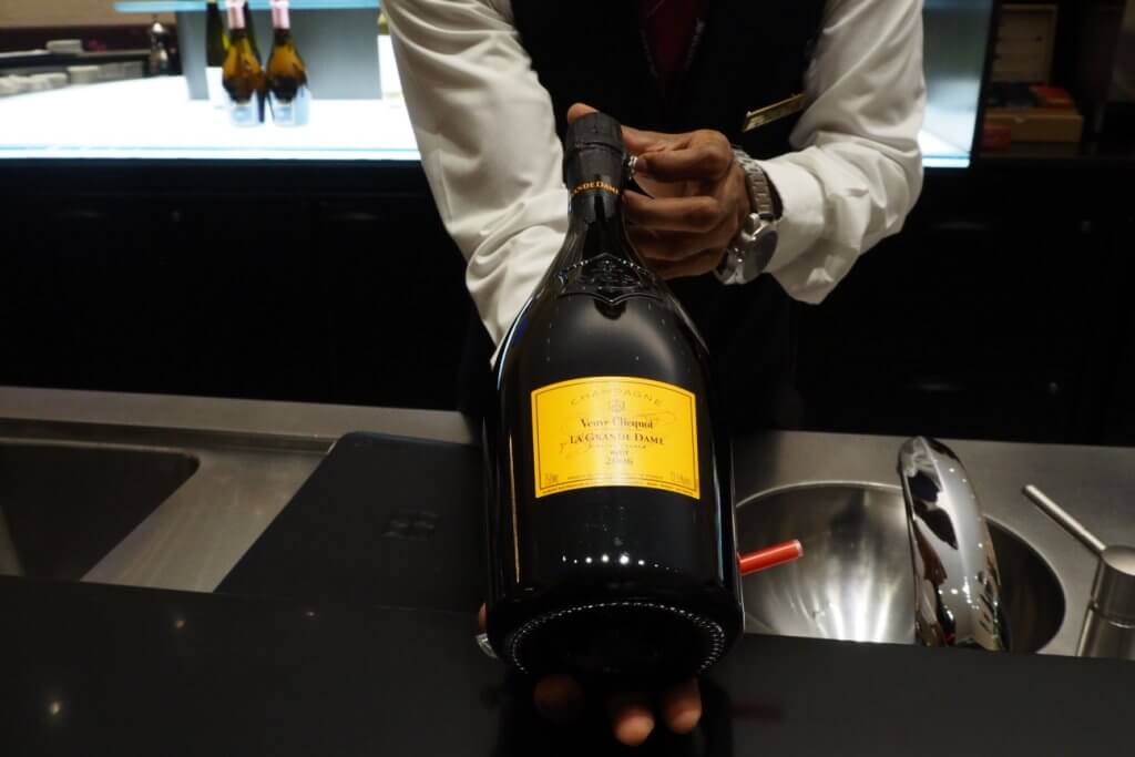 Qatar Airways First Class Lounge dinner