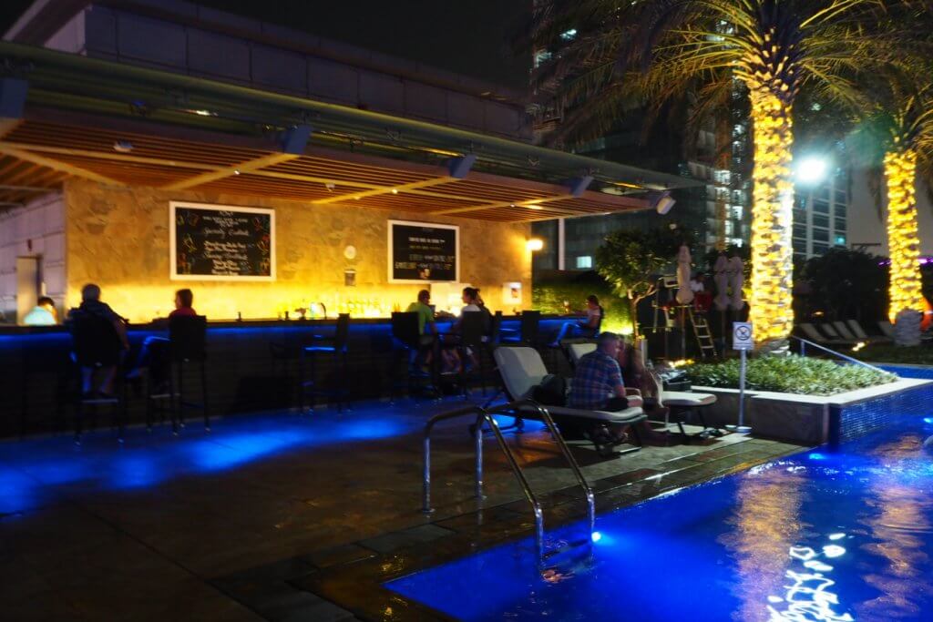 JWマリオットドバイのプール