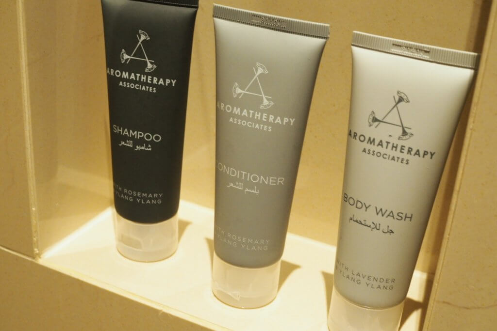 JWマリオットドバイのバスアメニティ