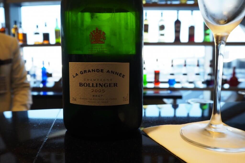 エティハドファーストクラスラウンジのバー