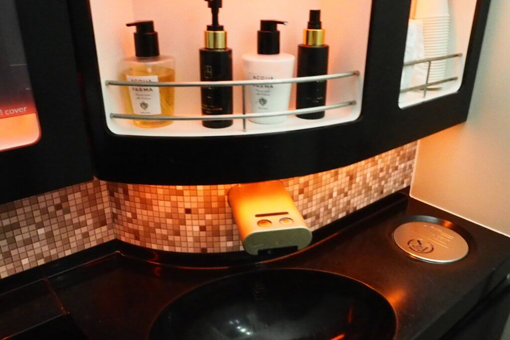 エティハド航空A380ファーストクラスのトイレ